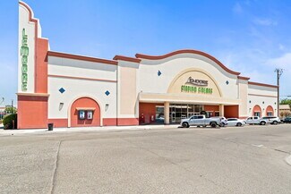 Plus de détails pour 400 Follett St, Lemoore, CA - Commerce de détail à vendre