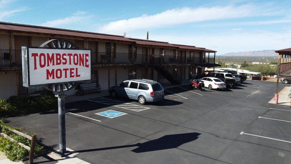 502 E Fremont St E, Tombstone, AZ à vendre - Photo du bâtiment - Image 1 de 1