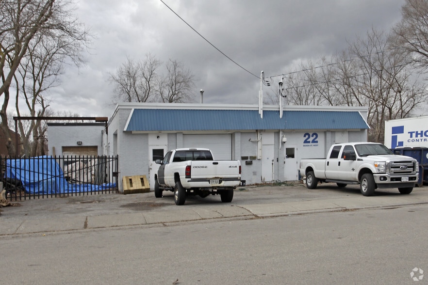 22 Queen St W, Mississauga, ON for sale - Primary Photo - Image 1 of 1