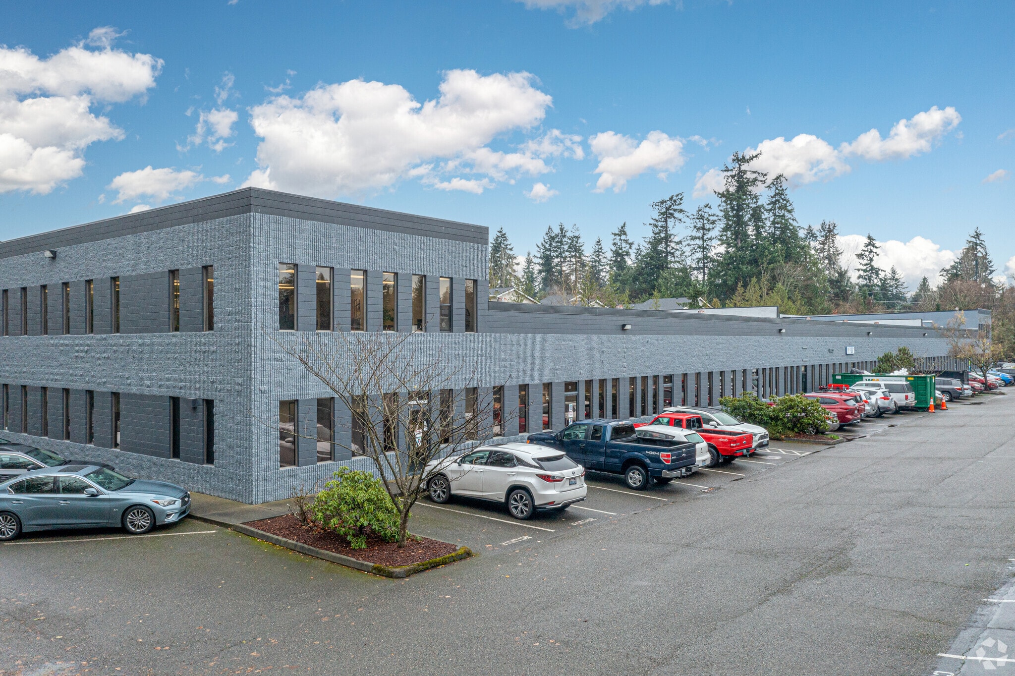22410 70th Ave W, Mountlake Terrace, WA for lease Primary Photo- Image 1 of 5