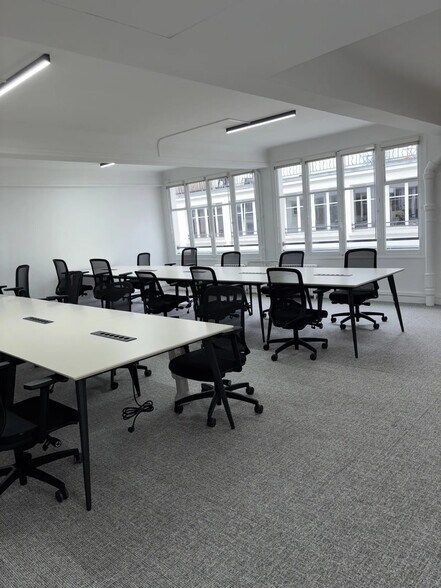 11 Rue Des Petites Ecuries, Paris à louer - Photo intérieure - Image 2 de 10