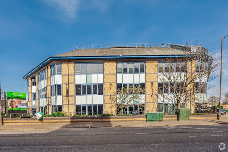 600 Gorgie Rd, Edinburgh à louer - Photo du bâtiment - Image 2 de 2