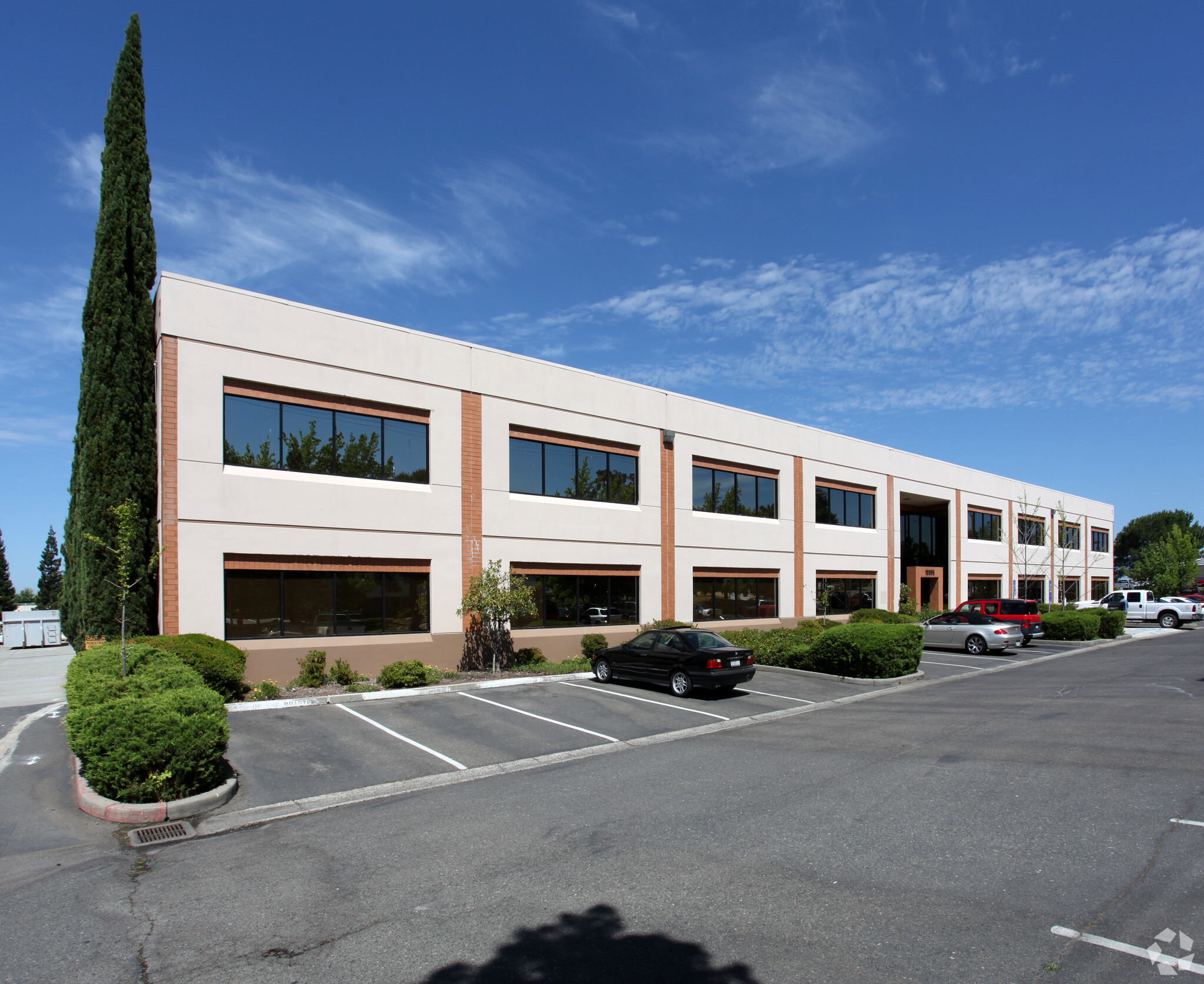 13395 New Airport Rd, Auburn, CA for lease Building Photo- Image 1 of 17