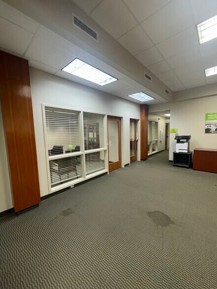 124 N Main St, Springhill, LA à vendre - Photo intérieure - Image 3 de 6