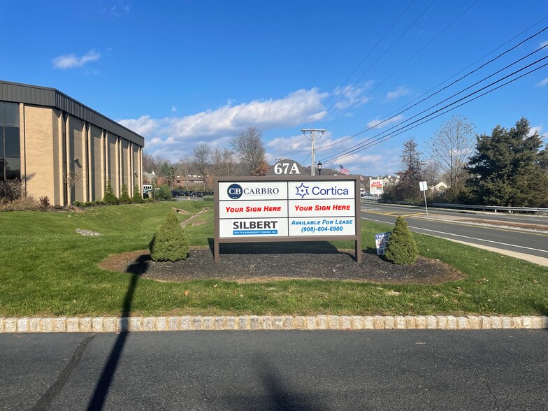 67 Mountain Blvd, Warren, NJ à louer - Photo du bâtiment - Image 3 de 5