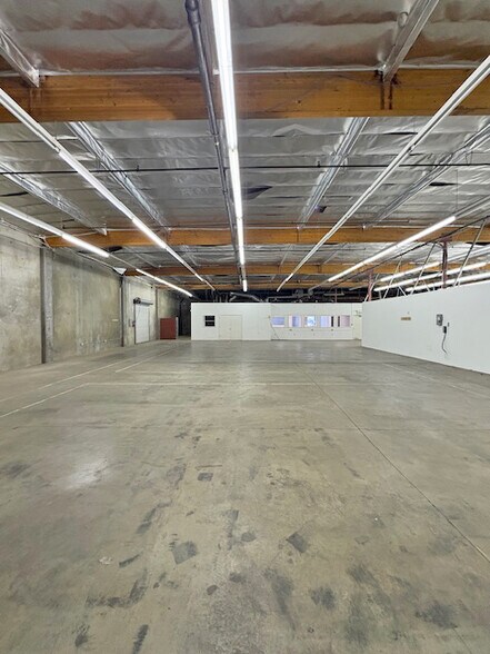 3321 Industrial Dr, Santa Rosa, CA à vendre - Photo intérieure - Image 3 de 4
