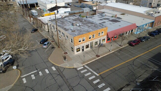 More details for 322-324 W Kennewick Ave, Kennewick, WA - Retail for Sale