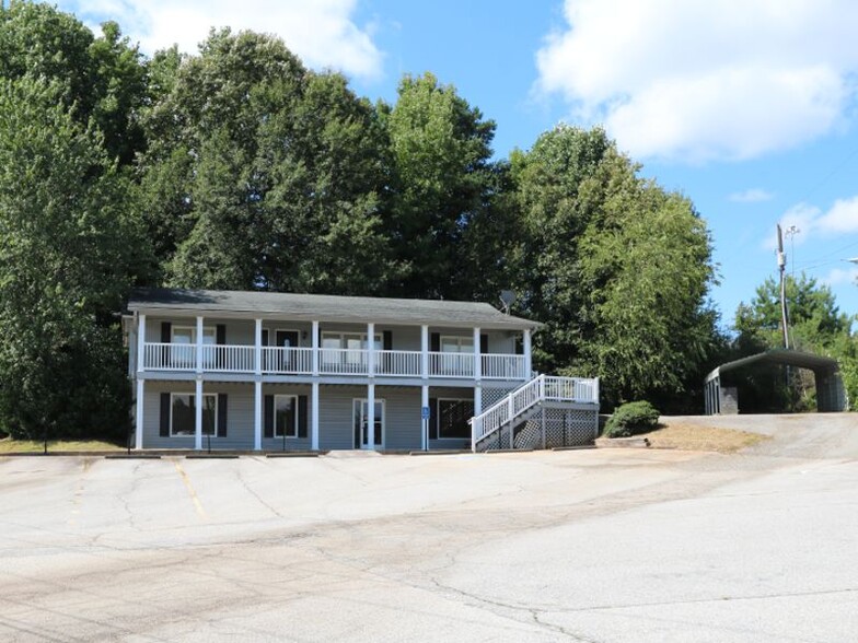 304 E Frontage Rd, Greer, SC for lease - Building Photo - Image 1 of 14