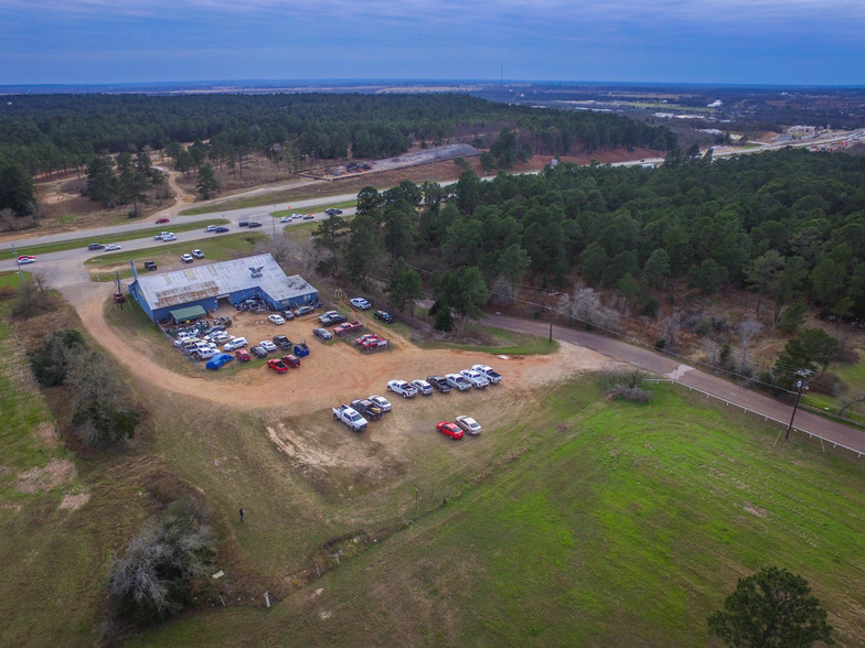 2600 Hwy 71, Bastrop, TX à vendre - Photo du bâtiment - Image 1 de 1