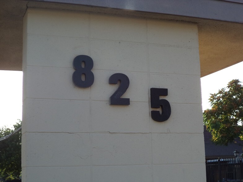 825 N Abby St, Fresno, CA à louer - Autre - Image 2 de 6