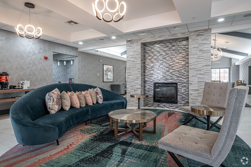 14450 Park Row, Houston, TX for sale - Lobby - Image 2 of 15
