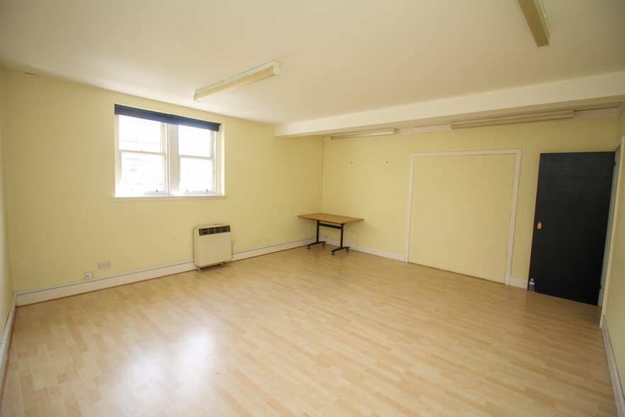 20-22 High St, Hawick à louer - Photo du bâtiment - Image 3 de 9