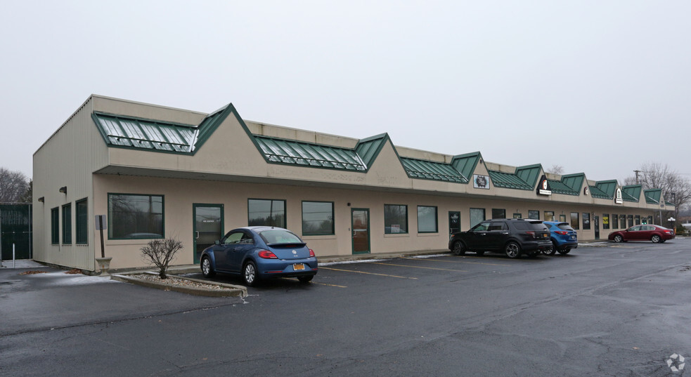 10 IBM Rd, Poughkeepsie, NY for lease - Building Photo - Image 1 of 4