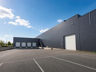 Plus de détails pour 5 Rue Sadi Carnot, Plaisance-du-Touch - Industriel à louer