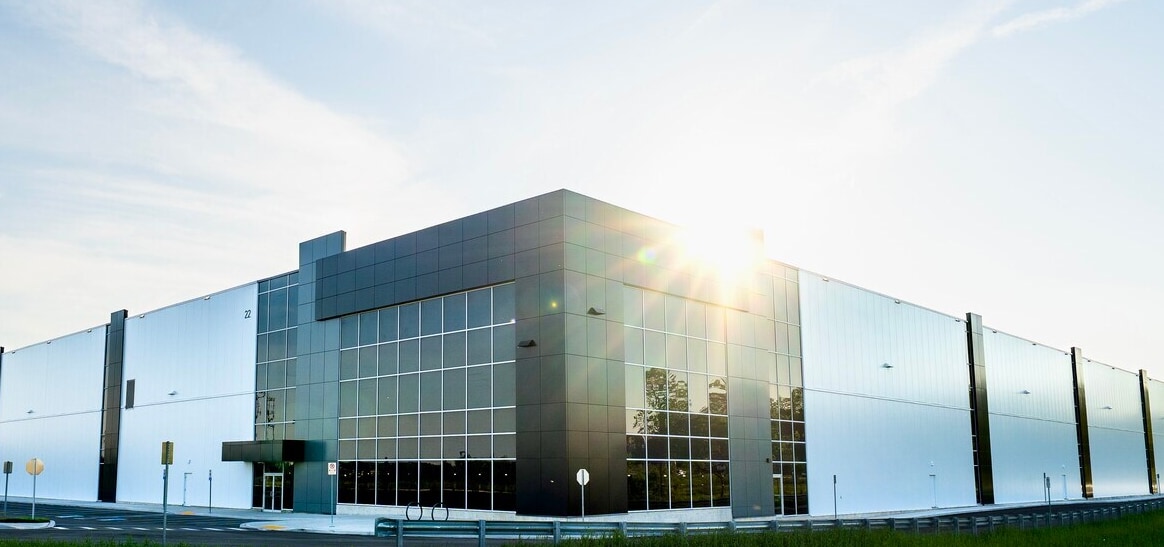 22 Medicorum Pl, Hamilton, ON for lease Building Photo- Image 1 of 40