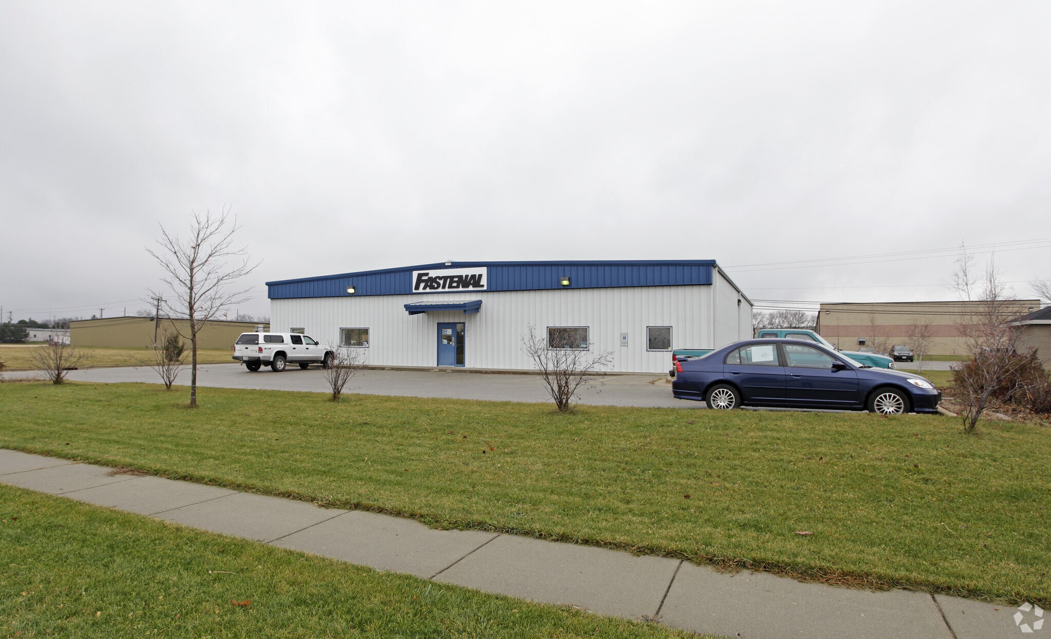 1211 Hobbs Dr, Delavan, WI à vendre Photo principale- Image 1 de 5