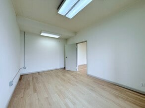 200-222 Columbus Ave, San Francisco, CA for lease Interior Photo- Image 2 of 6