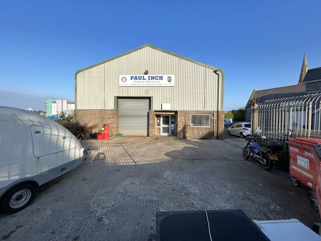 Plus de détails pour 3 St. Johns Rd, Plymouth - Industriel à louer