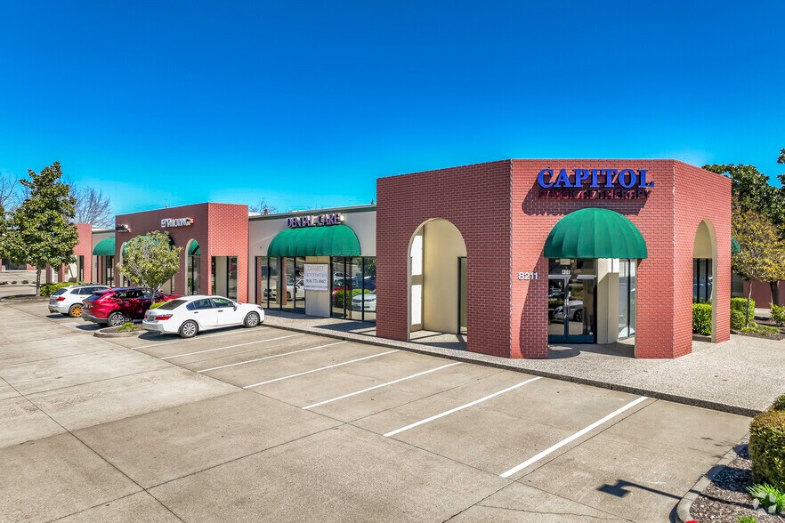 8211 Sierra College Blvd, Roseville, CA à louer - Photo du bâtiment - Image 1 de 5