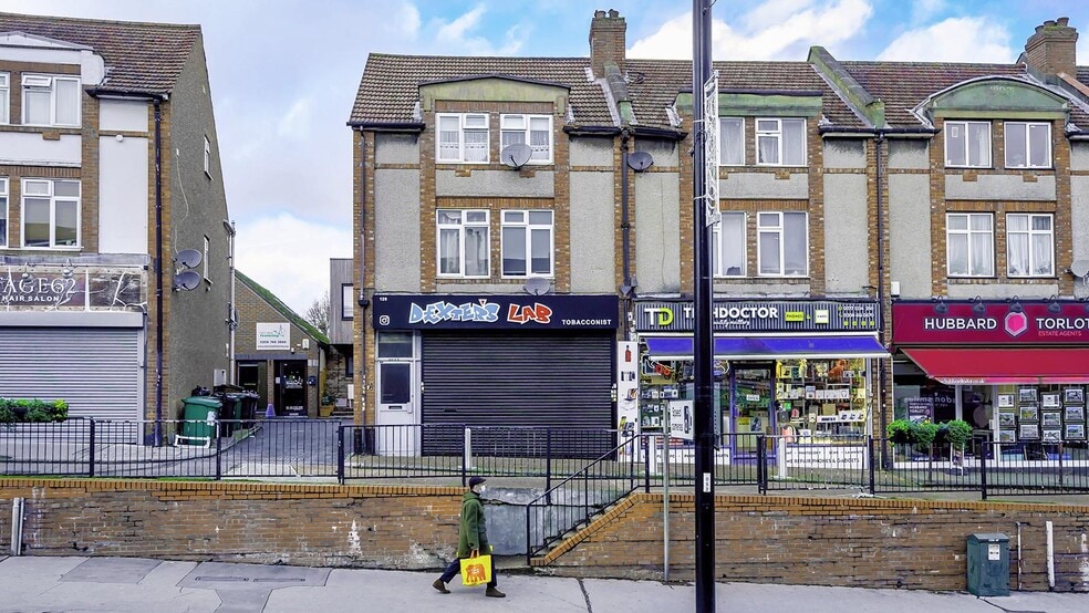 129 Addington Rd, South Croydon for sale - Primary Photo - Image 2 of 6