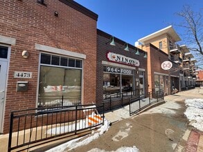 4473-4479 N Oakland Ave, Shorewood, WI for lease Building Photo- Image 2 of 4