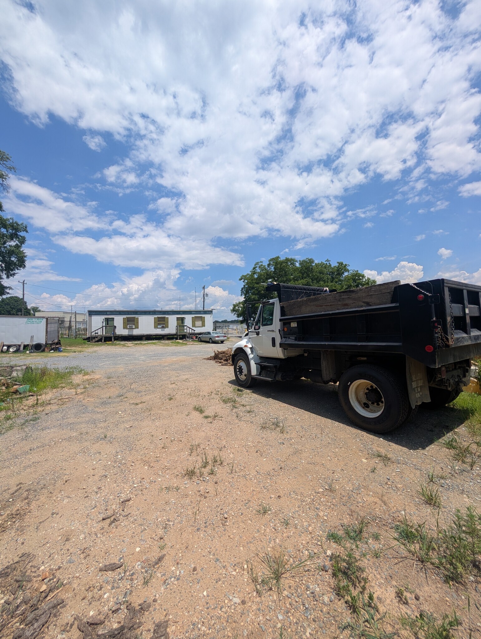 1201 Amble Dr, Charlotte, NC for lease Building Photo- Image 1 of 5