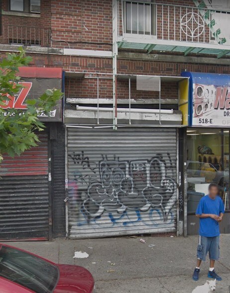 522 E 183rd St, Bronx, NY à louer - Photo du bâtiment - Image 3 de 9