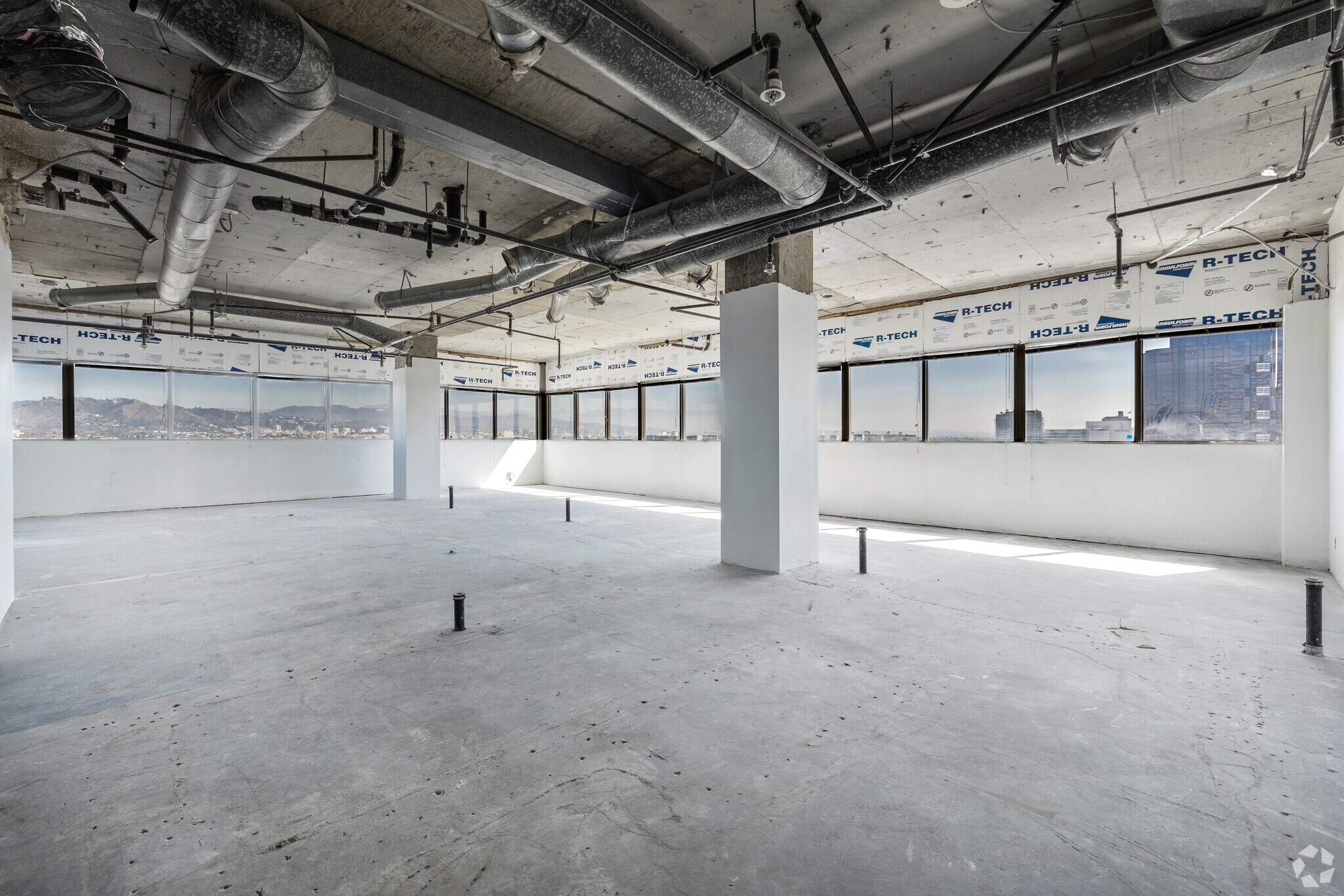 6200 Wilshire Blvd, Los Angeles, CA for lease Interior Photo- Image 1 of 2