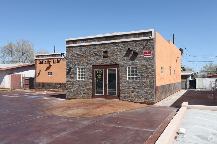 716 S Jones Blvd, Las Vegas, NV for sale - Primary Photo - Image 1 of 2