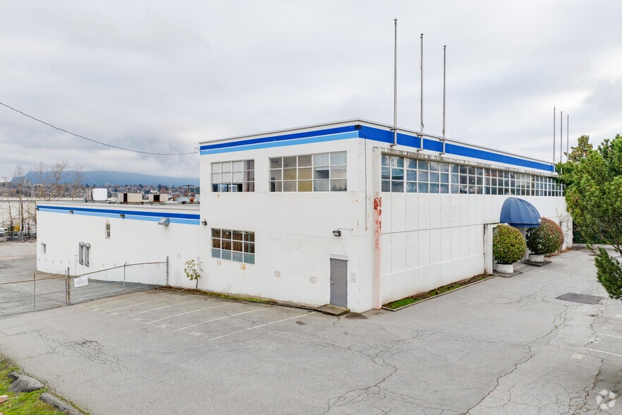 3605 Grandview Hwy, Vancouver, BC for sale - Primary Photo - Image 1 of 11