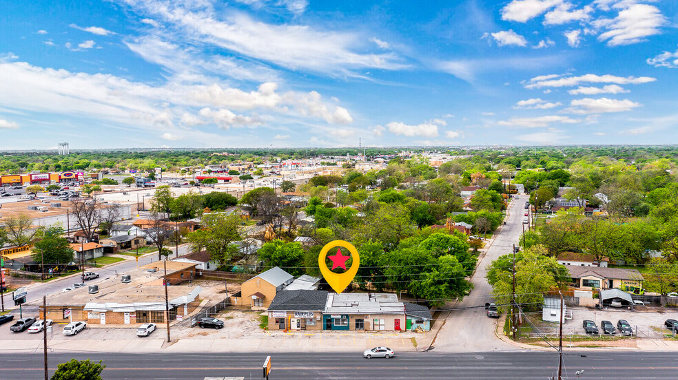 6603-6609 S Flores St, San Antonio, TX à vendre - Photo du bâtiment - Image 1 de 1