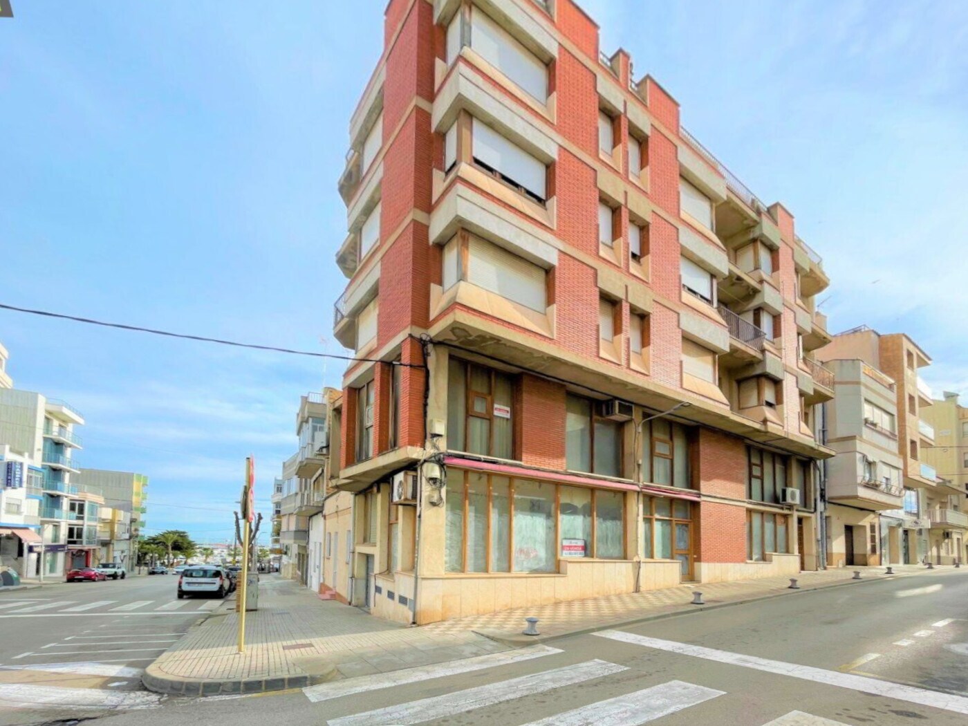 Retail in Sant Carles de la Ràpita, Tarragona for lease Primary Photo- Image 1 of 2