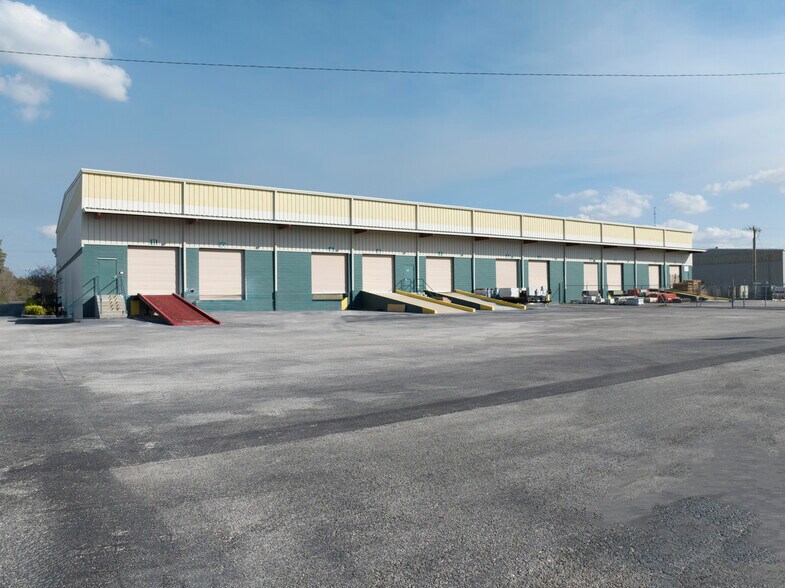 3545 Reynolds Rd, Lakeland, FL à louer - Photo du bâtiment - Image 3 de 4