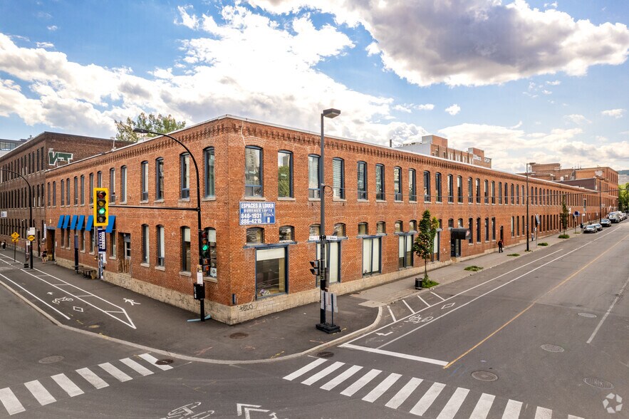 364-424 Rue Guy E, Montréal, QC à louer - Photo du bâtiment - Image 3 de 13