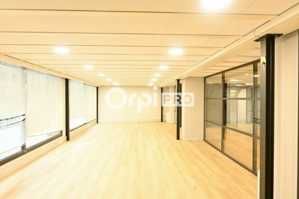 96 Cours Vitton, Lyon for lease Interior Photo- Image 1 of 25