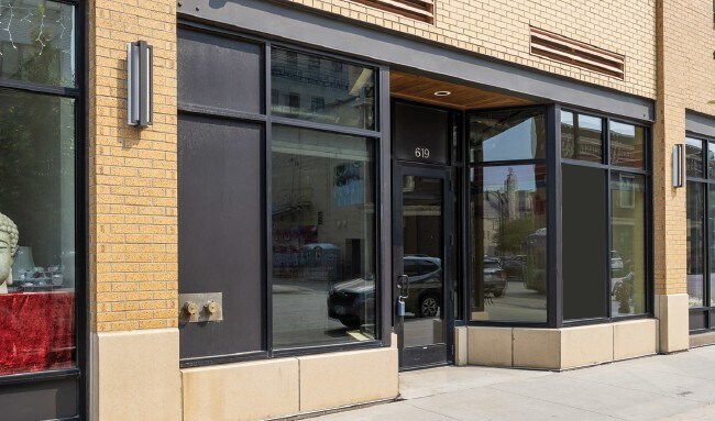 625 2nd Ave N, Fargo, ND à louer Photo du bâtiment- Image 1 de 8