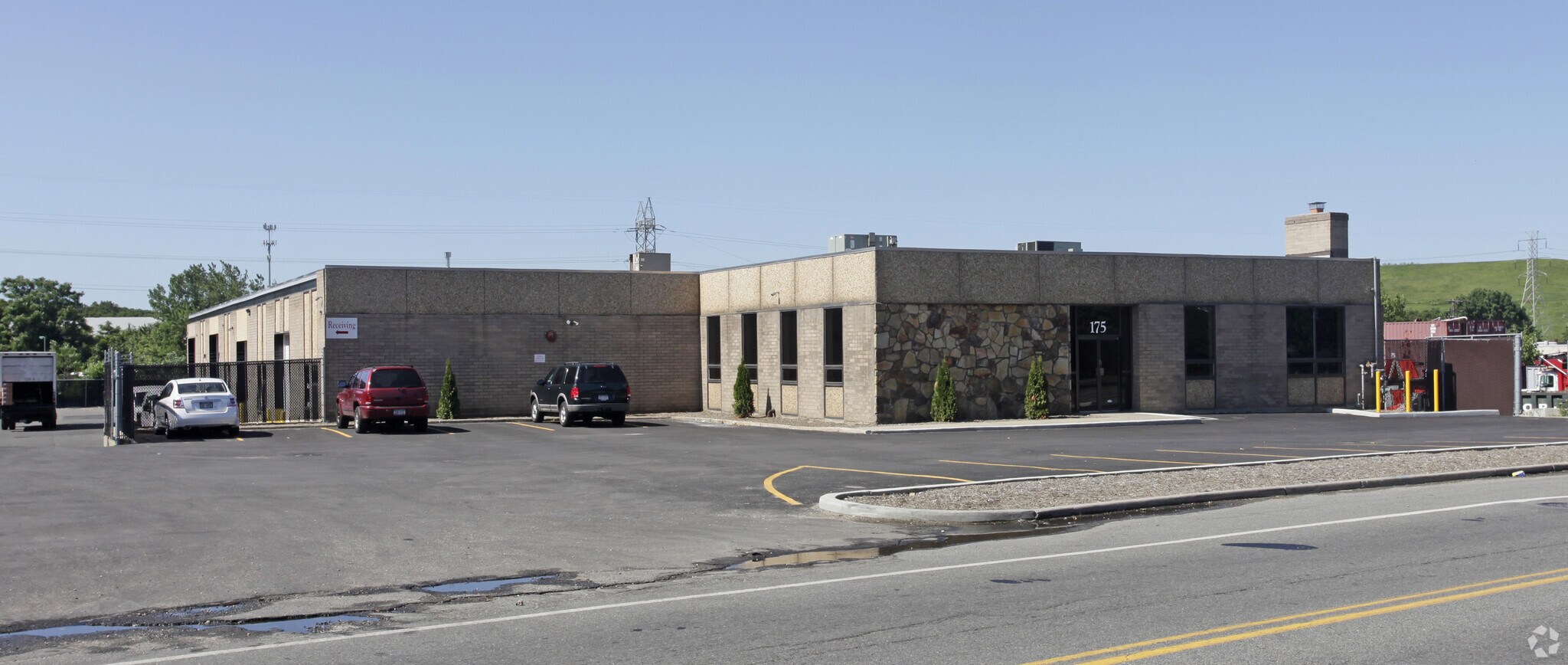 175-183 Bethpage Sweet Hollow Rd, Old Bethpage, NY à vendre Photo principale- Image 1 de 7