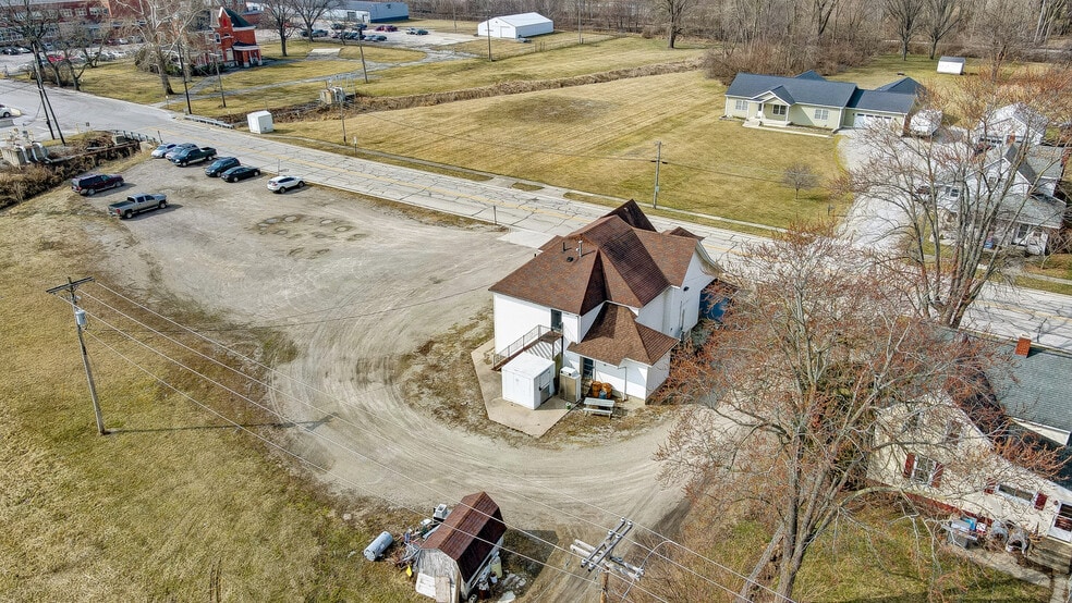 1040 S Wayne St, Saint Marys, OH for sale - Building Photo - Image 2 of 29