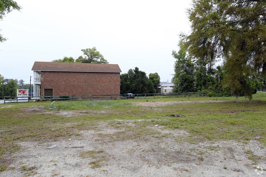 411 S Main St, Hinesville, GA for sale - Building Photo - Image 3 of 4