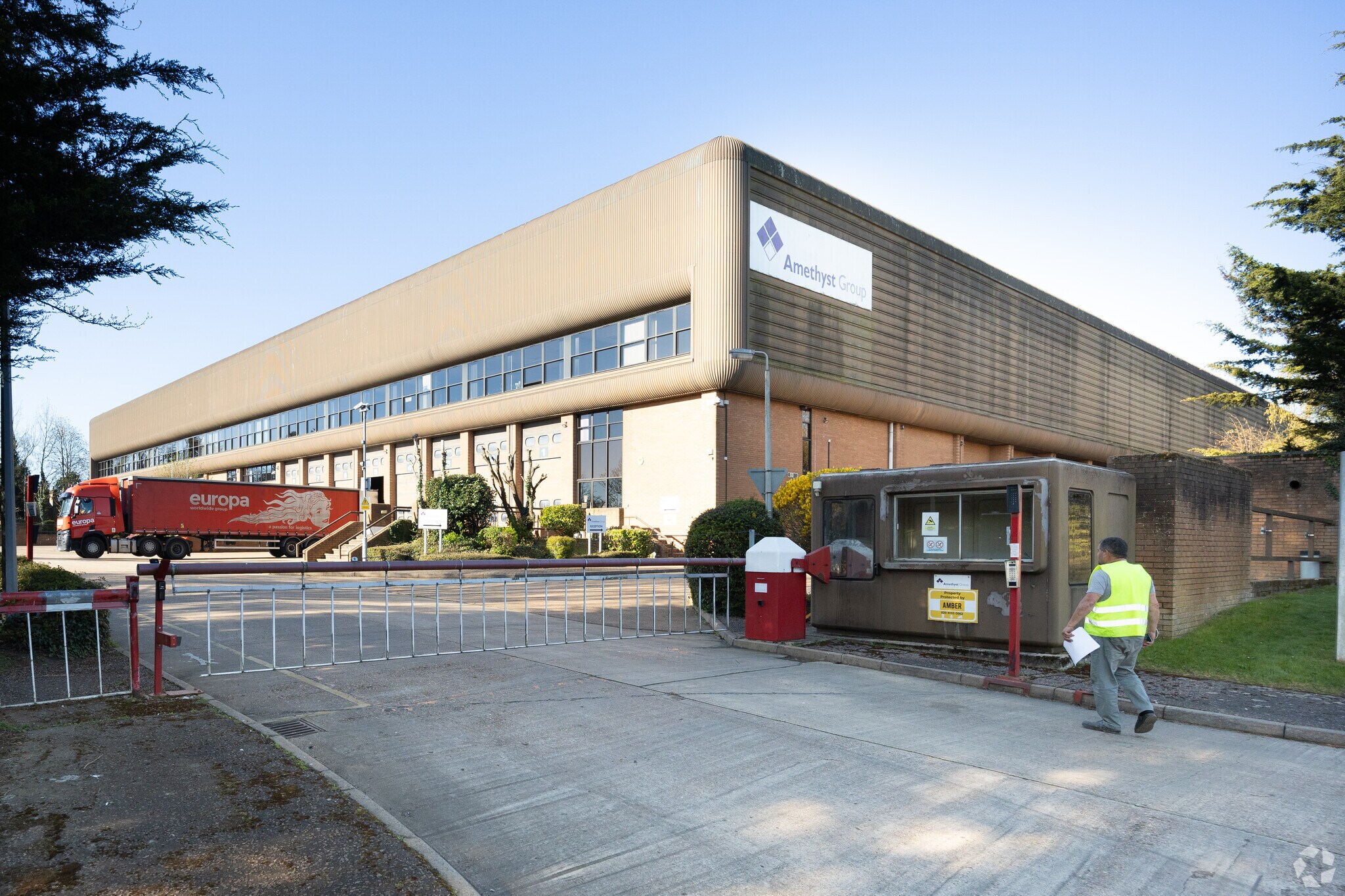 Lodge Rd, Staplehurst for lease Primary Photo- Image 1 of 4