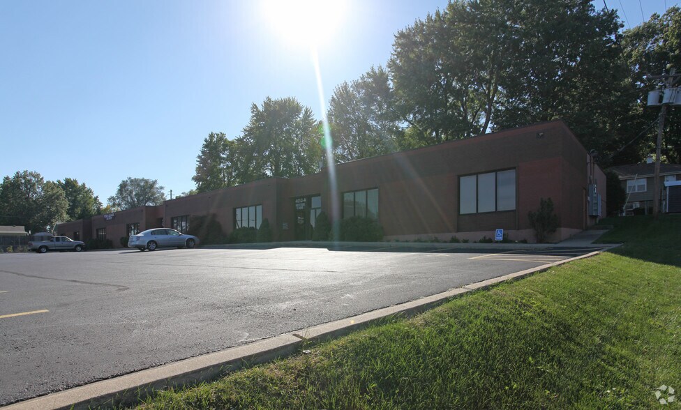 4010-4016 S Lynn Ct, Independence, MO à louer - Photo du bâtiment - Image 2 de 13
