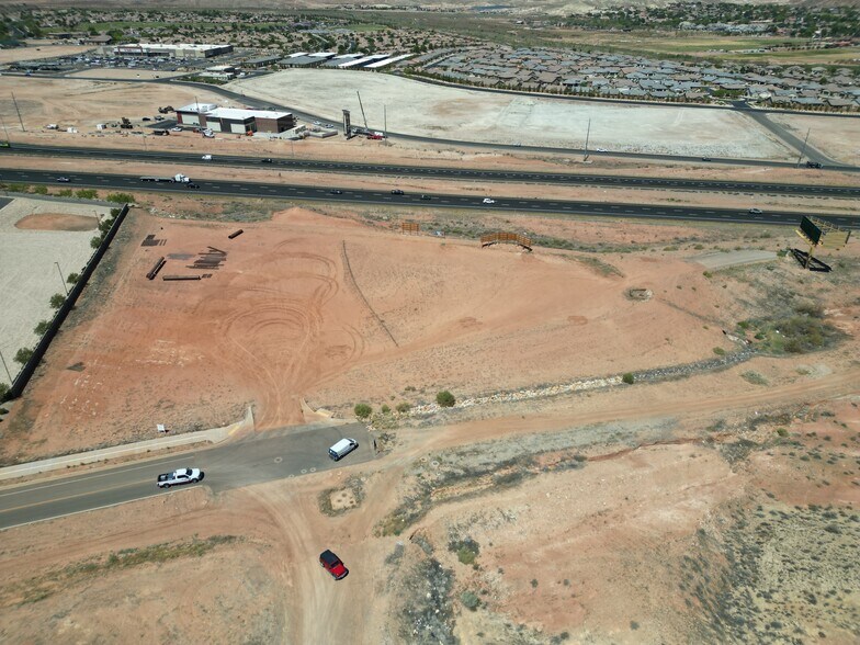 Desert Color Parkway, St George, UT for sale - Building Photo - Image 3 of 6