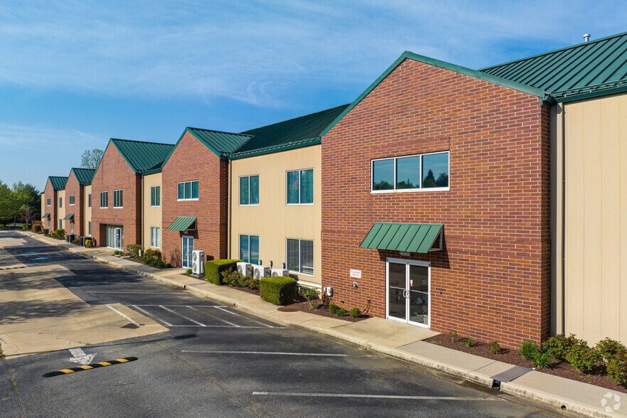 313 Talbot Blvd, Chestertown, MD à louer - Photo du bâtiment - Image 2 de 9