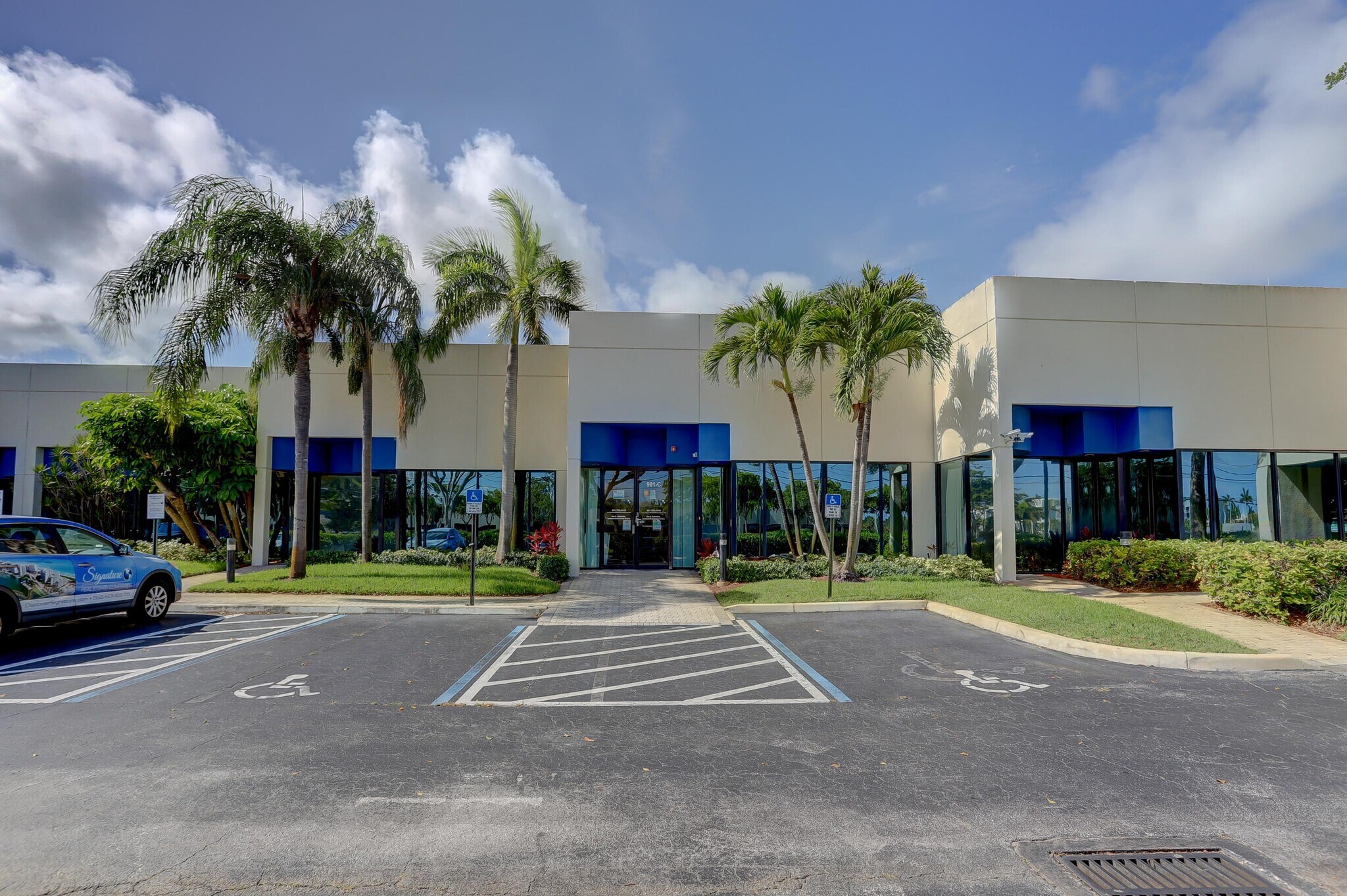 901-925 Clint Moore Rd, Boca Raton, FL à louer Photo principale- Image 1 de 23