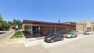 Plus de détails pour 222 Washington St, Cedar Falls, IA - Commerce de détail à vendre