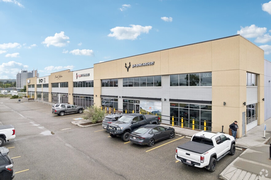 620-630 46 Av NE, Calgary, AB à louer - Autre - Image 2 de 5
