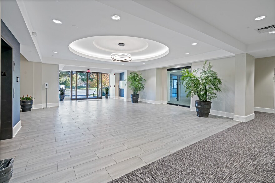 101 Gibraltar Rd, Horsham Township, PA à louer - Photo intérieure - Image 2 de 11