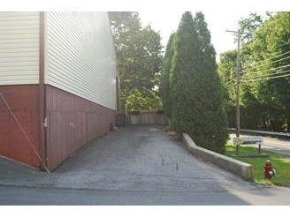 18 7th St, Slatington, PA for lease - Building Photo - Image 2 of 7