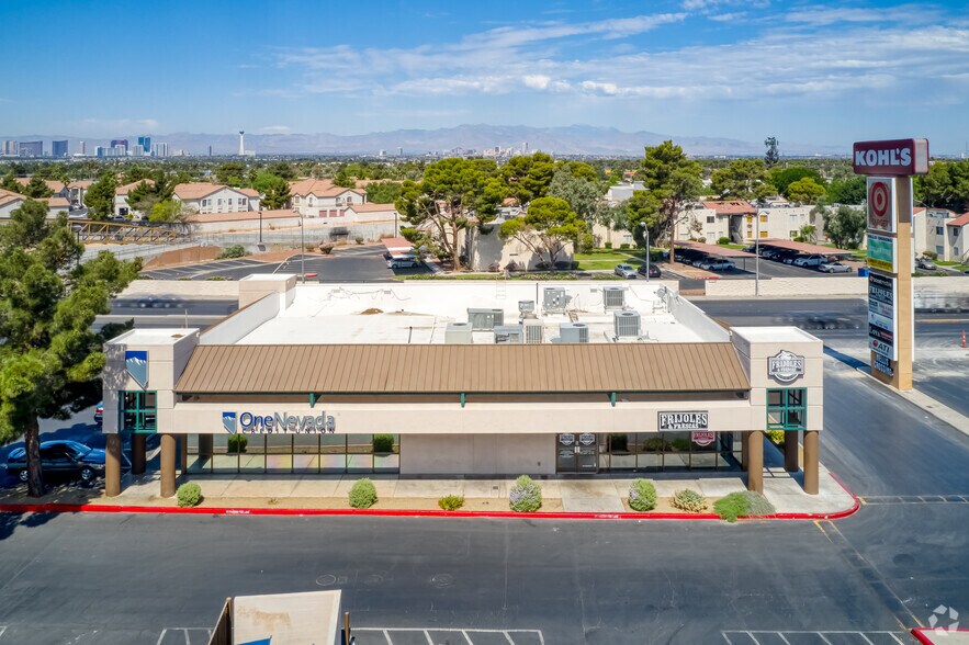 1292 S Nellis Blvd, Las Vegas, NV à vendre - Photo du bâtiment - Image 2 de 8