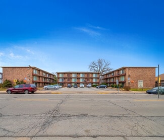 More details for 551-561 Wentworth Ave, Calumet City, IL - Multifamily for Sale